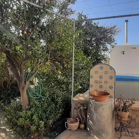 Cortijo Ferre, A Pies Del Castillo La Atalaya De * 尼哈尔